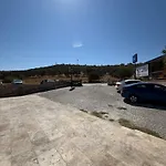 Esin Cunda Oda ve Kahvaltı Ayvalı