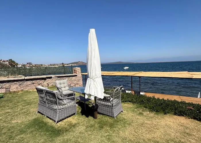 Oda ve Kahvaltı Cunda Sea-view Stone & Private Ayvalı