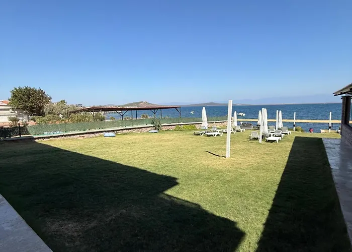 Cunda Sea-view Stone & Private Oda ve Kahvaltı Ayvalı