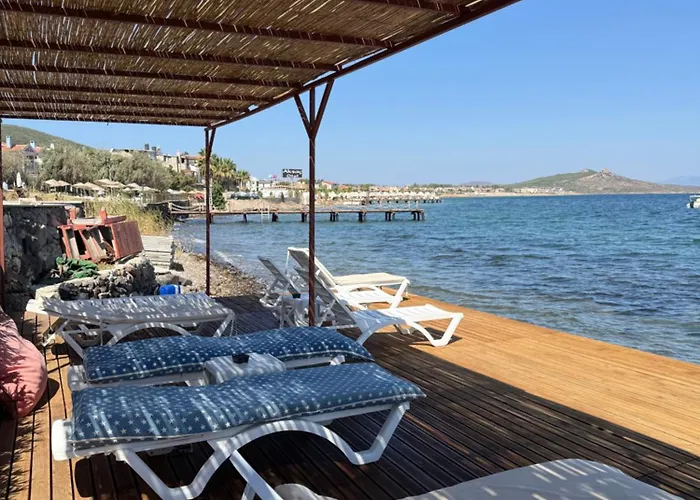 Cunda Sea-view Stone & Private Oda ve Kahvaltı